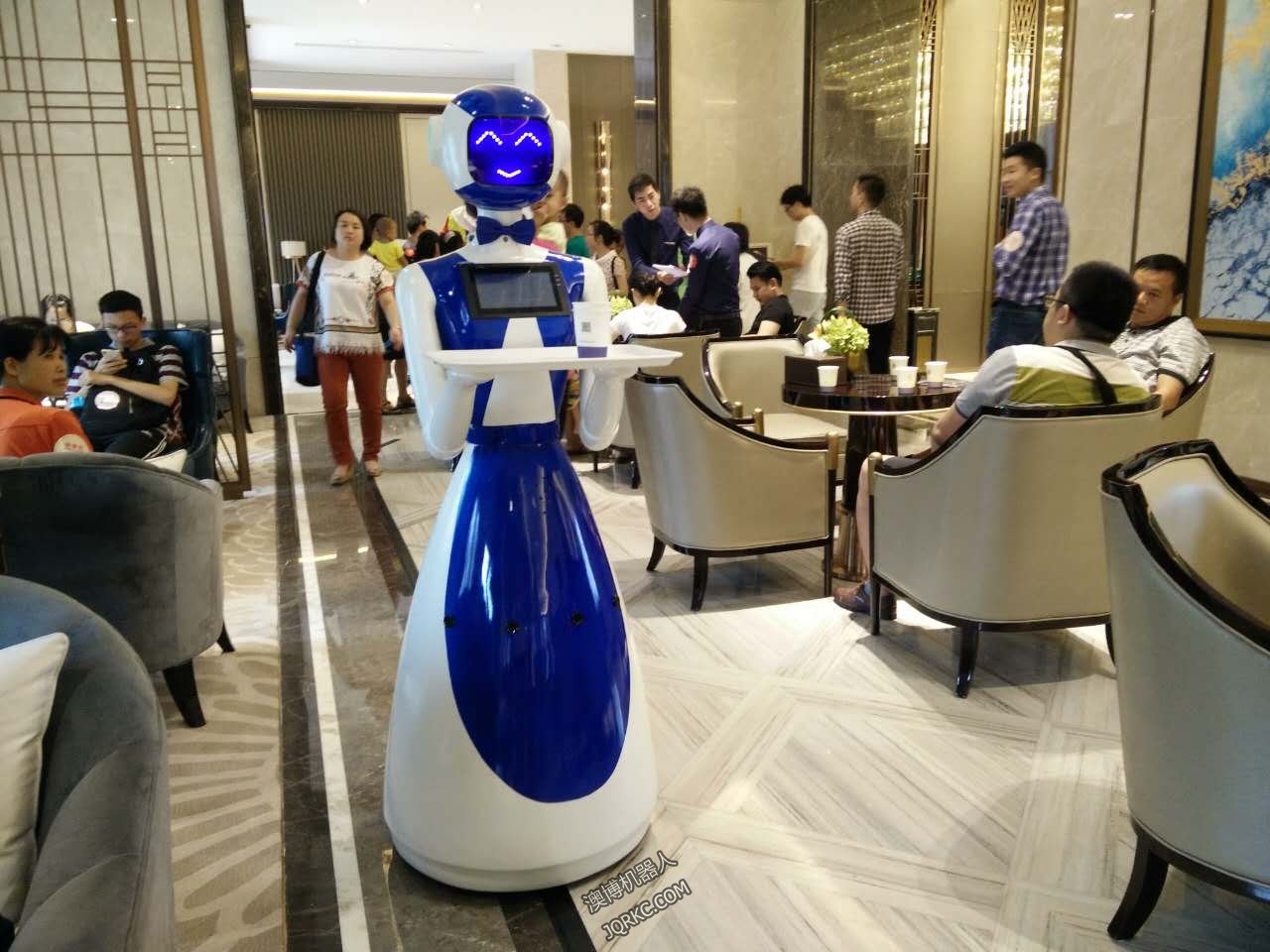 機器人做的披薩，你敢吃嗎？